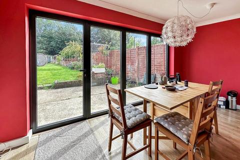3 bedroom semi-detached house for sale, Farleigh Road, Warlingham, Surrey, CR6 9ED
