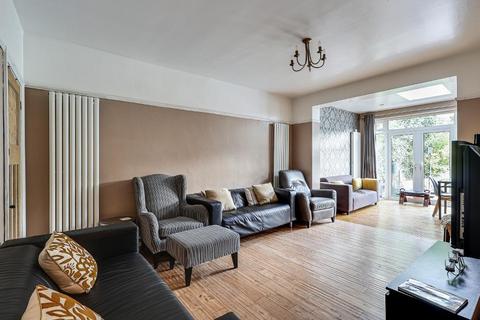 undefined, South Croydon CR2