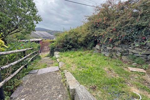 2 bedroom terraced house for sale, Bryn Derwen Terrace, Talysarn, Caernarfon, Gwynedd, LL54
