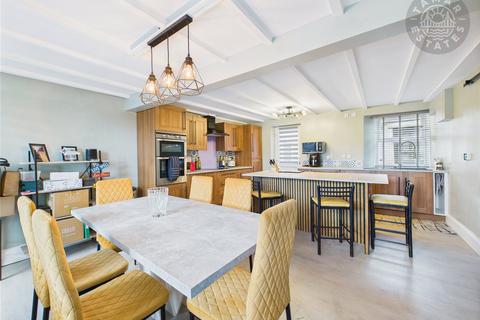undefined, 0.1 ACRE PLOT. THREE DOUBLE BEDROOMS. EXTENSIVE REAR GARDEN. OUTBUILDINGS.