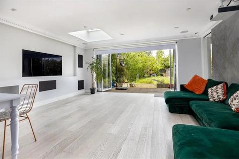 181 Tentelow Lane, Southall, UB2 4LP