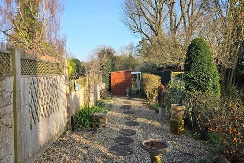 undefined, CHAIN FREE - Green End, Braughing, Herts