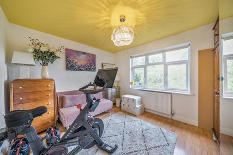 37 Manor Way, Harrow, HA2 6BZ