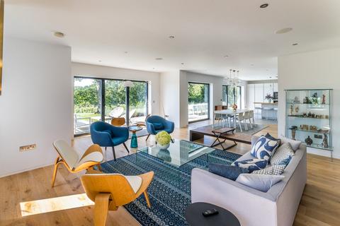 5 bedroom detached house for sale, Marlands Park, Barns Green, Horsham, West Sussex