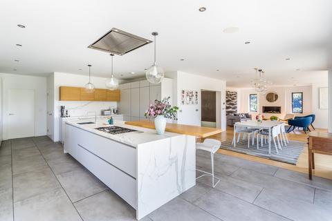 5 bedroom detached house for sale, Marlands Park, Barns Green, Horsham, West Sussex
