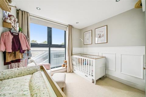 2 bedroom apartment for sale, Magdalen Road, SW18