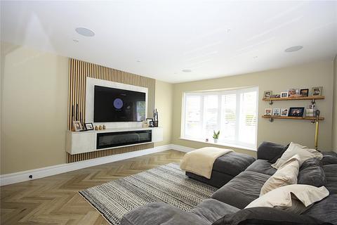 4 bedroom detached house for sale, Pembury Road, Havant, Hampshire, PO9