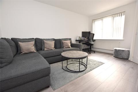 3 bedroom semi-detached house for sale, St. Gabriel Court, Leeds, West Yorkshire