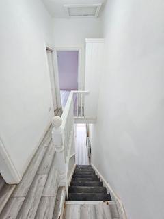 3 bedroom terraced house to rent, Westminster Street, Levenshulme, Manchester, M19
