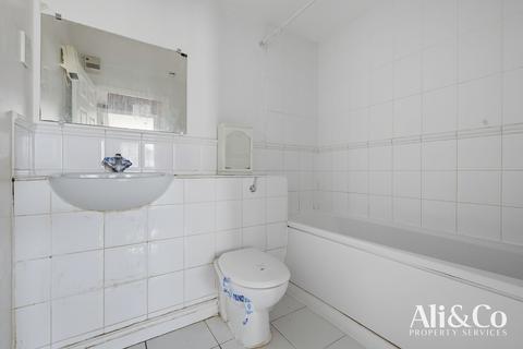 undefined, Nightingale Court, Fleming Road, Chafford Hundred, Grays