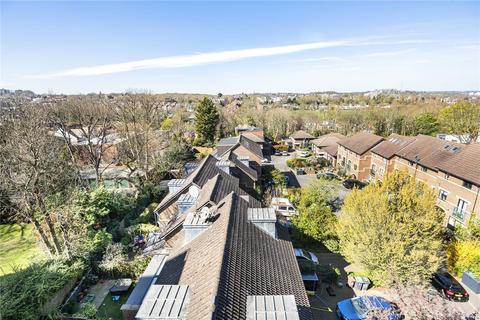 3 bedroom penthouse for sale, Ridgeway Gardens, London, N6
