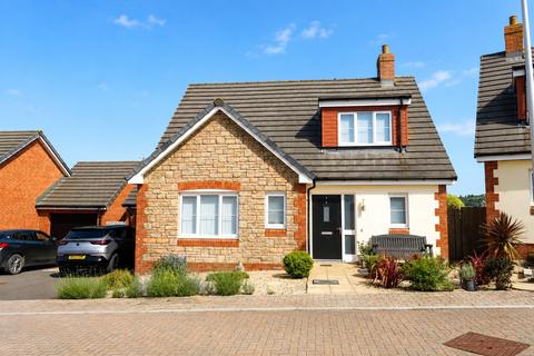 3 bedroom bungalow for sale, Monitor Close, South Molton, Devon, EX36