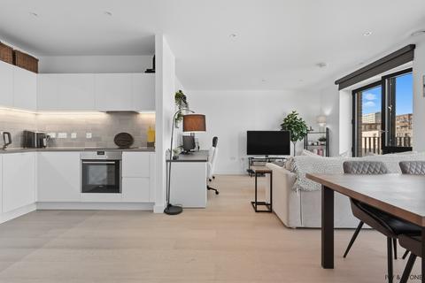 1 bedroom apartment for sale, 2 Regalia Close, London, Greater London, E16
