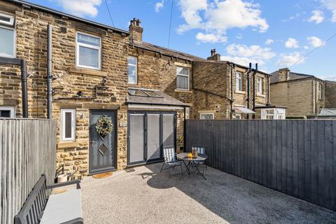 4 bedroom terraced house for sale, Waverley Terrace, Halifax HX3