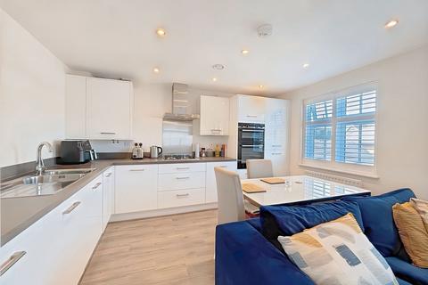 1 bedroom flat for sale, Alexander Road, Frenchay, Bristol BS16