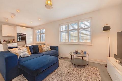 1 bedroom flat for sale, Alexander Road, Frenchay, Bristol BS16