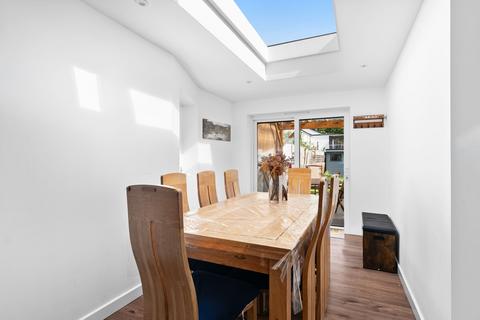 5 bedroom terraced house for sale, Elmfield Road, Cambridge, CB4