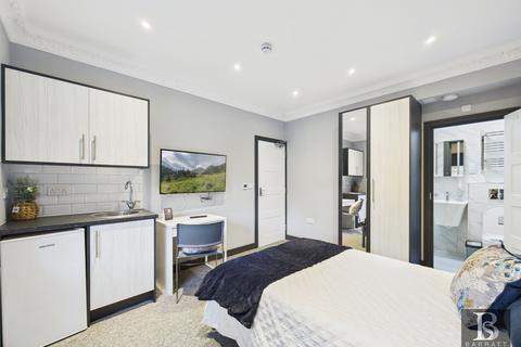 undefined, Slough SL1