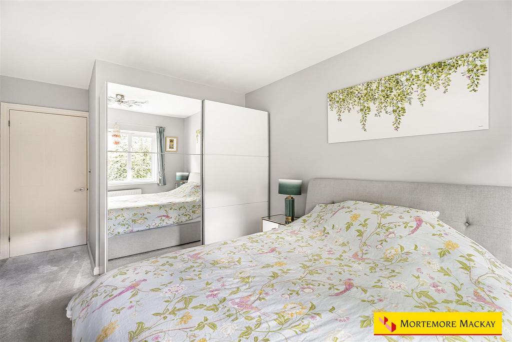 7 62988 watermarked.jpg