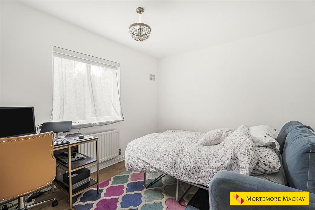 8 62988 watermarked.jpg