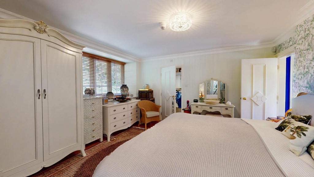 Eshton-Hall-09082025 175605.jpg