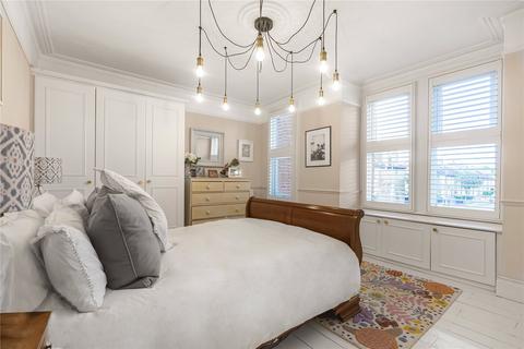 16 Alston Road, London, SW17 0TP