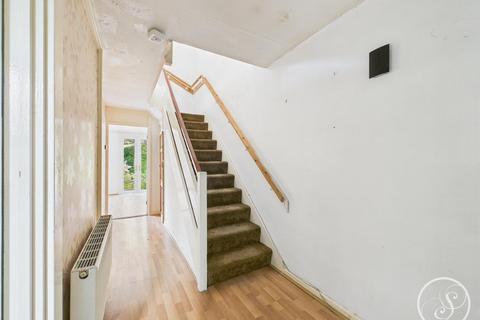 undefined, Woodland Grove, Leeds