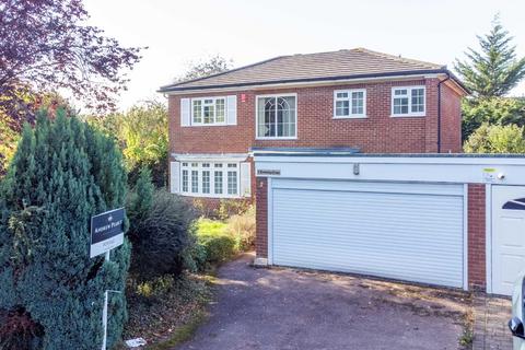 4 bedroom detached house for sale, Pinner, Greater London HA5