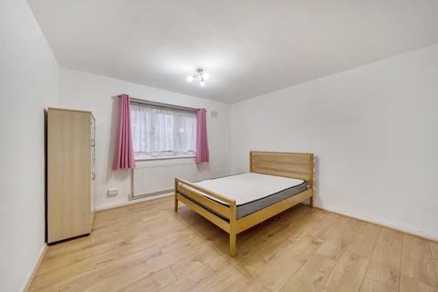 2 bedroom apartment for sale, Brookside Close, South Harrow, Harrow