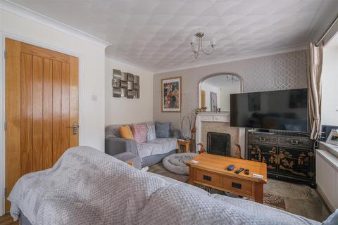 3 bedroom detached house for sale, Hions Close, Brighouse