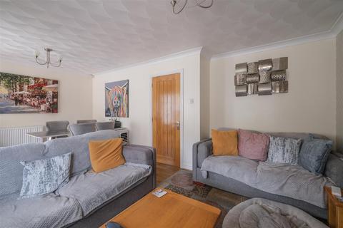 3 bedroom detached house for sale, Hions Close, Brighouse