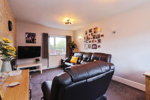 64 Endfield Road, Sheffield, S5 9BD