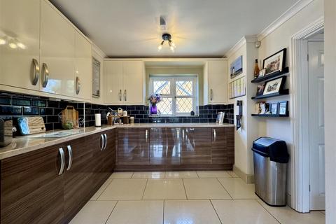 5 bedroom detached house for sale, Vicarage Meadow, Southminster