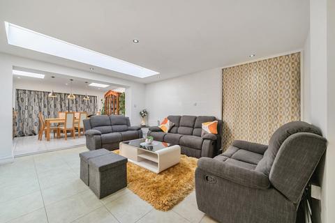 undefined, Tyn-y-Parc Road, Cardiff CF14