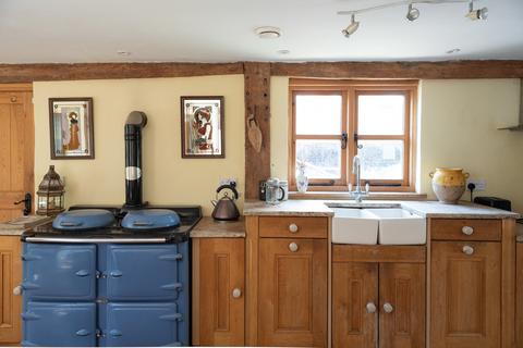 3 bedroom barn conversion for sale, The Granary, Boarden Lane, Staplehurst, Tonbridge