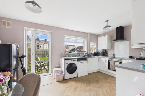 2 bedroom terraced house for sale, Beverley Place, Wallsend