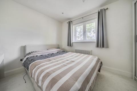 63 Horseshoe Crescent, Burghfield Common, Reading, RG7 3XW