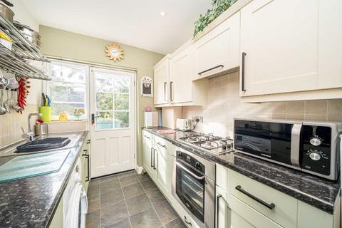 undefined, Conifers Close, Teddington TW11
