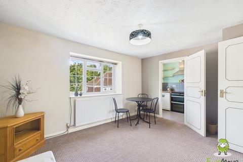 undefined, LONGACRE RISE, CHINEHAM, BASINGSTOKE, HAMPSHIRE, RG24