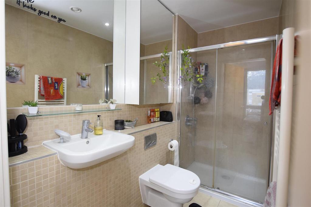 En-Suite.jpg