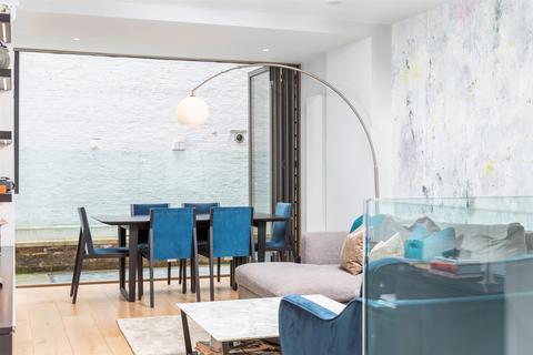 2 bedroom apartment for sale, Gosfield Street, Marylebone, W1
