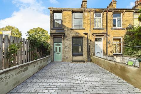 undefined, Ash Grove, Bradford BD2