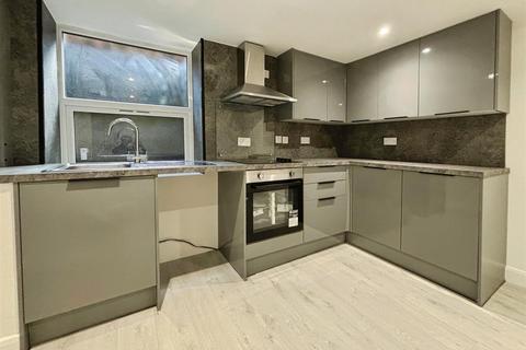 undefined, Ash Grove, Bradford BD2