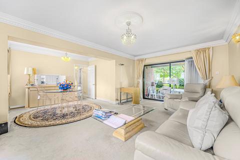 Spencer Close, Finchley, London, N3