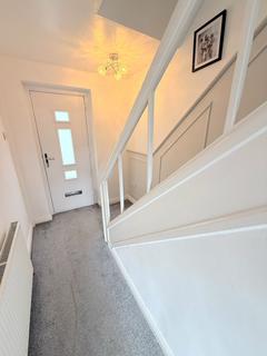 45 Beechwood Road, Halifax, HX2 9AR