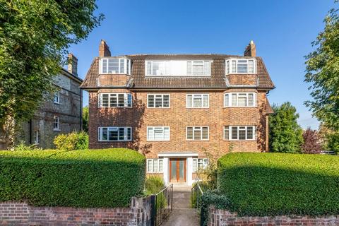 2 bedroom flat for sale, Compton Court, Victoria Crescent, Crystal Palace, London, SE19