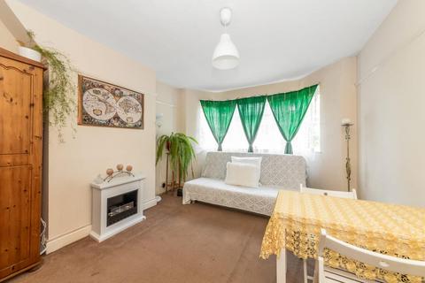 2 bedroom flat for sale, Compton Court, Victoria Crescent, Crystal Palace, London, SE19