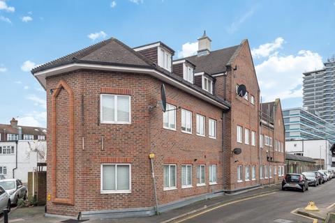 Surbiton,  Surrey,  KT6