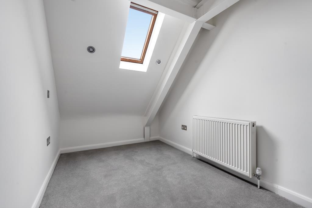 Study/Bedroom 2