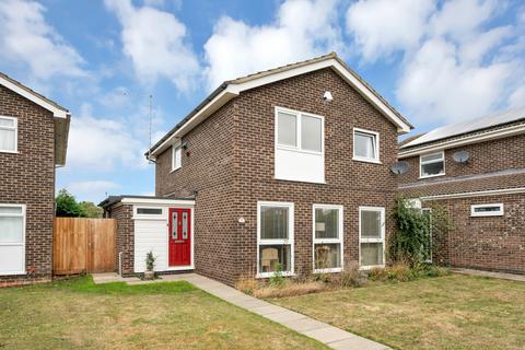 3 bedroom detached house for sale, Auborn Gardens, Netherton, Peterborough, PE3